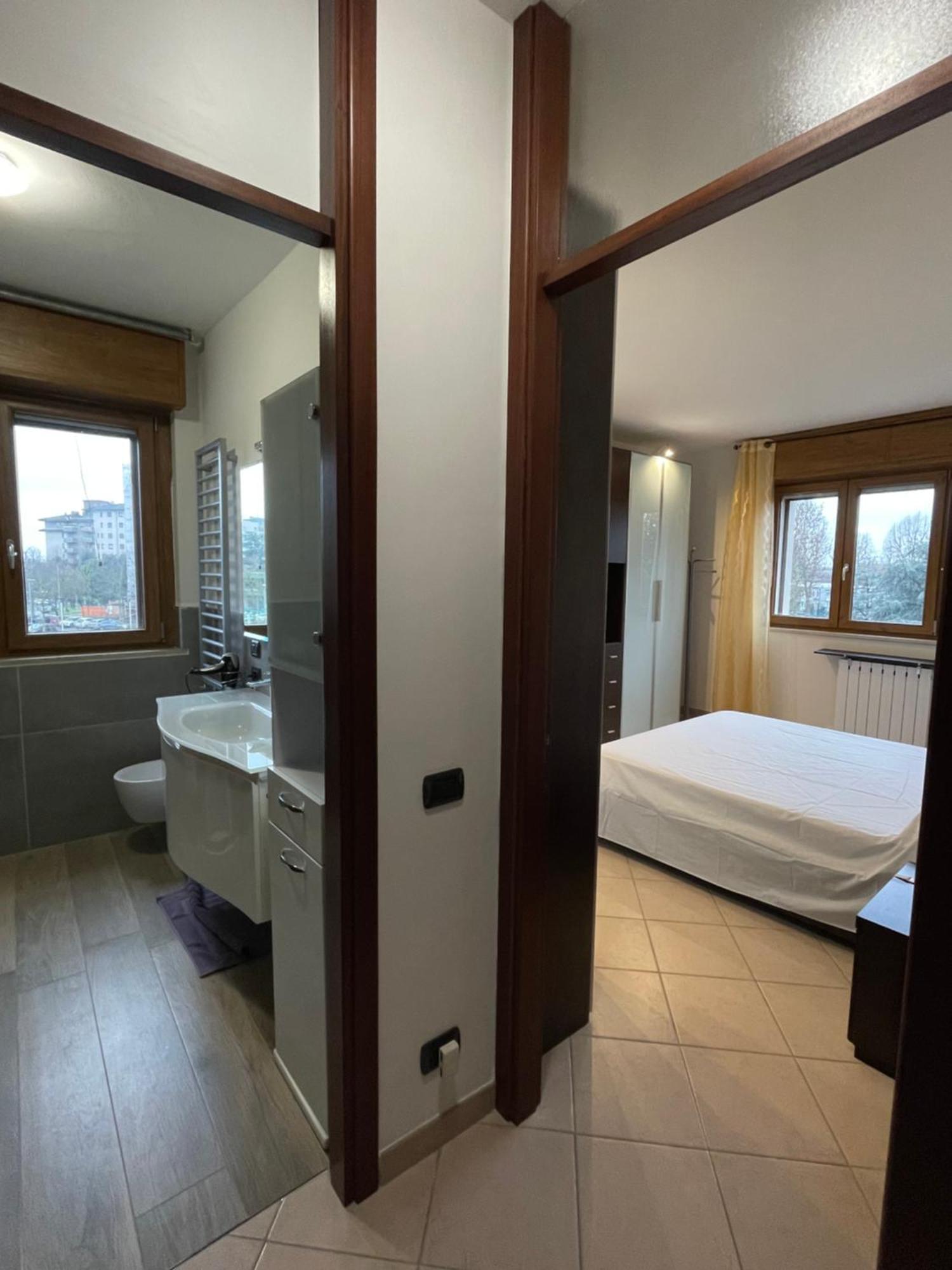 Pm 2 Via De Gasperi Guest House Rozzano Exterior photo